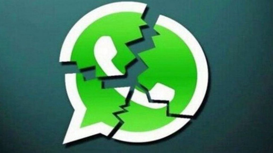 WhatsApp down in tutto il mondo: migliaia di utenti sconnessi