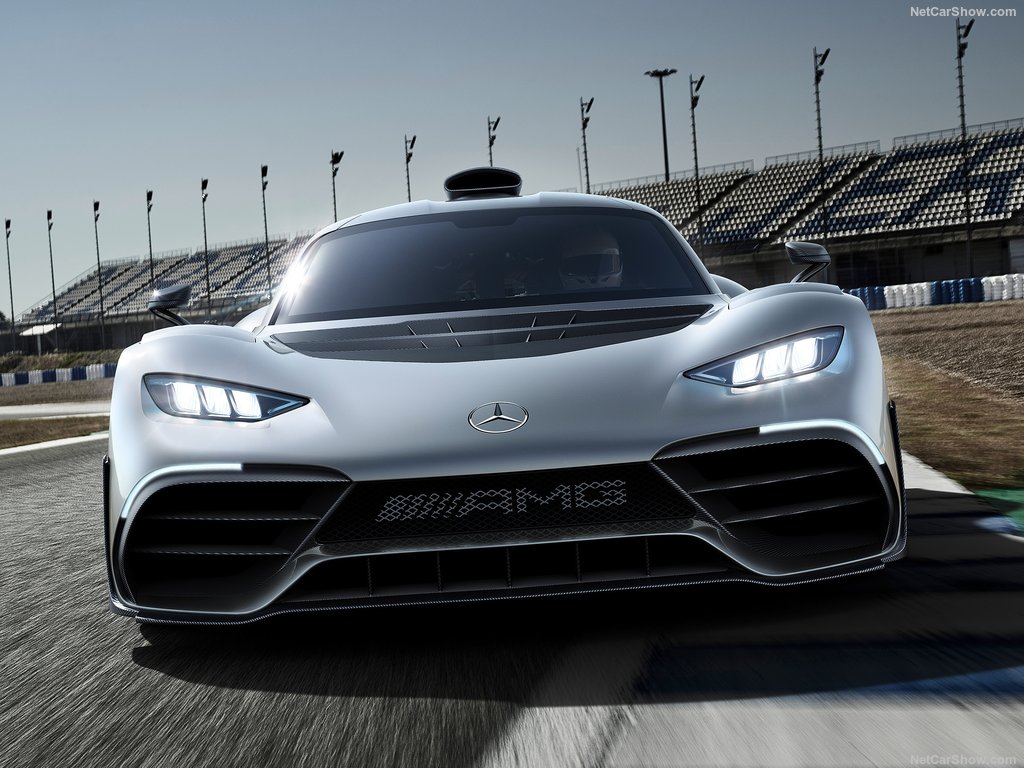 Mercedes-Amg Project One Concept, dalla F1 alla strada. La hypercar da 2 milioni di euro