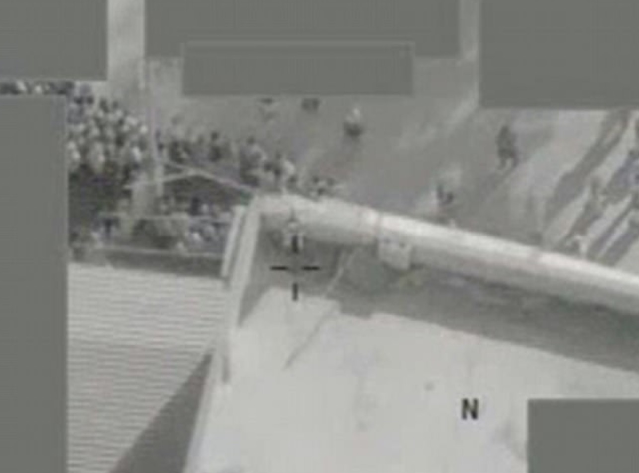 YOUTUBE Isis, pilota RAF con un drone ferma esecuzione pubblica a 3.200 km di distanza