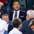 Francesco Totti compie 41 anni, i tifosi hanno un dubbio: si è fatto le mèches?