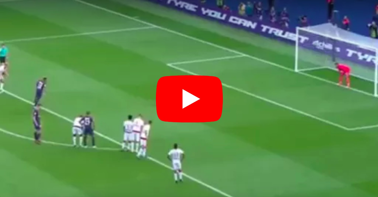 YouTube, Neymar è il rigorista del Psg. Cavani lo abbraccia dopo il gol