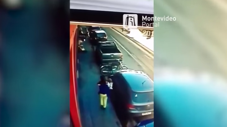 YOUTUBE Emiliano Albin eroe per un giorno: il calciatore sventa una rapina