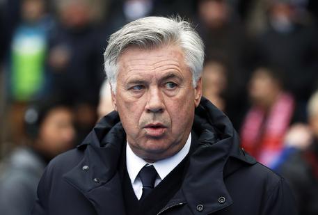 Carlo Ancelotti lascia il Bayern Monaco dopo la sconfitta con il Psg
