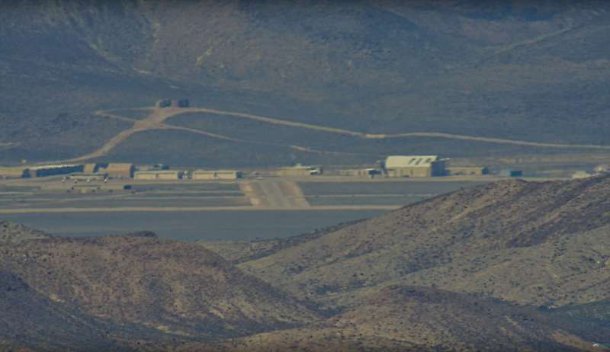 Area 51: le foto rubate all'interno della base segreta Usa