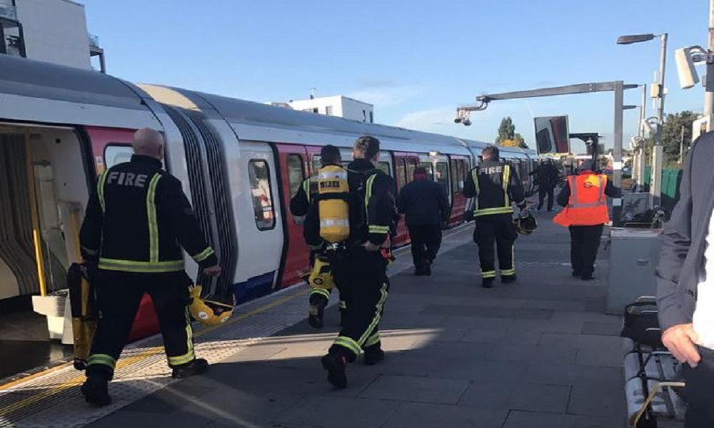 Attentato Londra, testimone italiana: "Investita dalla folla in fuga"