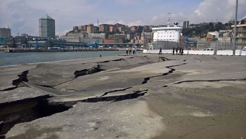 Genova, cede la banchina di ponte Andrea Doria