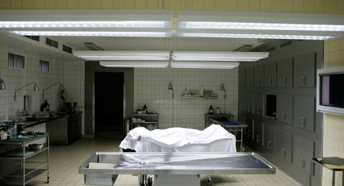 Verona, addetti celle mortuarie chiedevano il pizzo alle agenzie funebri: 4 arresti