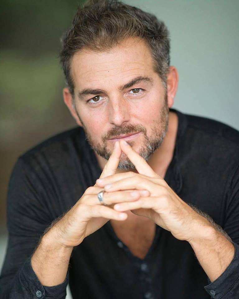 Grande Fratello Vip, Daniele Bossari piange dopo lite con Ignazio Moser: "Vorrei essere più forte"