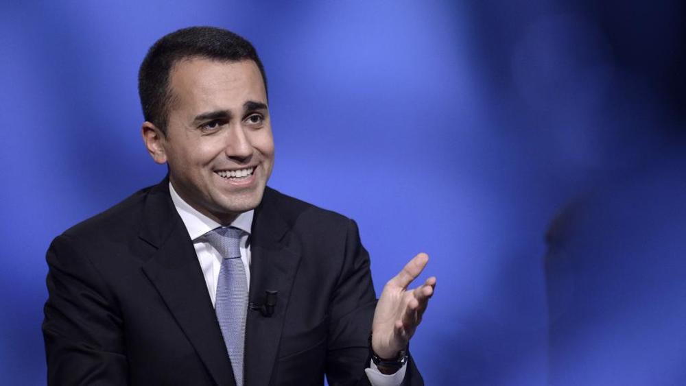 Luigi Di Maio contro i sindacati: "Si autoriformino o lo faremo noi al governo"