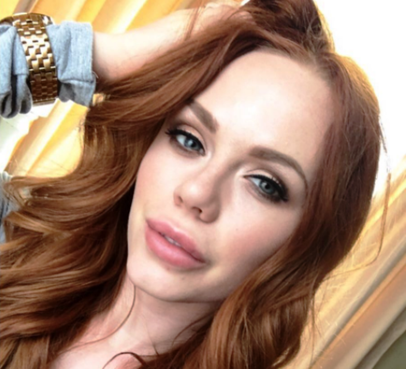 Ella Hughes, da aspirante avvocato ai film a luci rosse. E quella parte in Game of Thrones