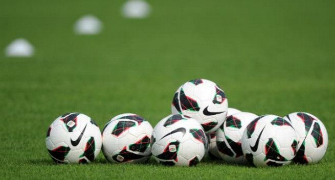 Calciomercato, svolta in Premier League: chiuderà prima dell'inizio del campionato