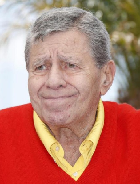 Jerry Lewis esclude i figli del primo matrimonio dal testamento: andrà tutto alla vedova e alla figlia adottata
