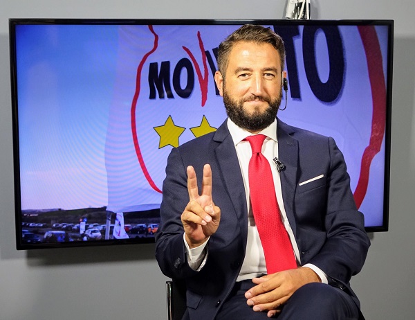 Blog di Beppe Grillo: "M5S in sicilia ci sarà nonostante il blocco alle Regionarie"