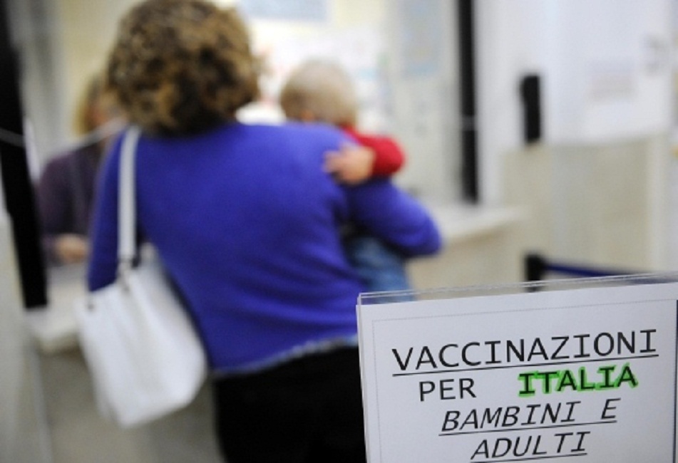 Latisana, bimba respinta all'asilo: la mamma no vax chiama i carabinieri