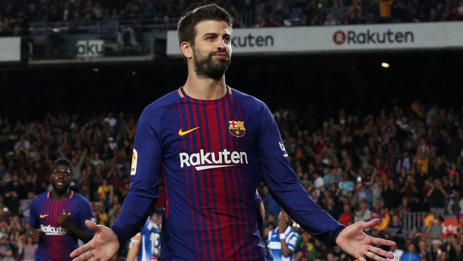 Catalogna, Gerard Piqué del Barca: "Votarem". Un coro su twitter: fuori dalla nazionale