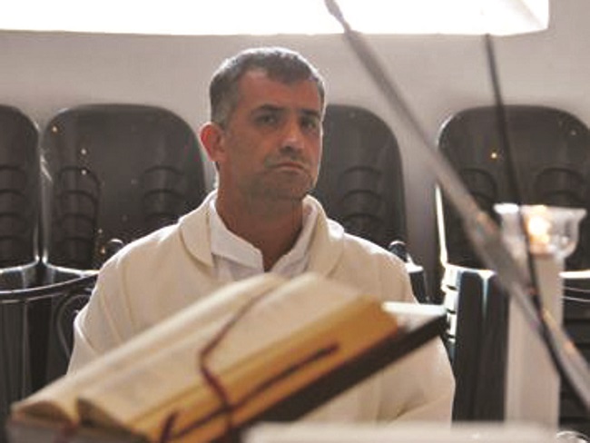 Don Matteo Prodi, nipote di Romano lascia parrocchia dopo le critiche per aver ospitato migranti