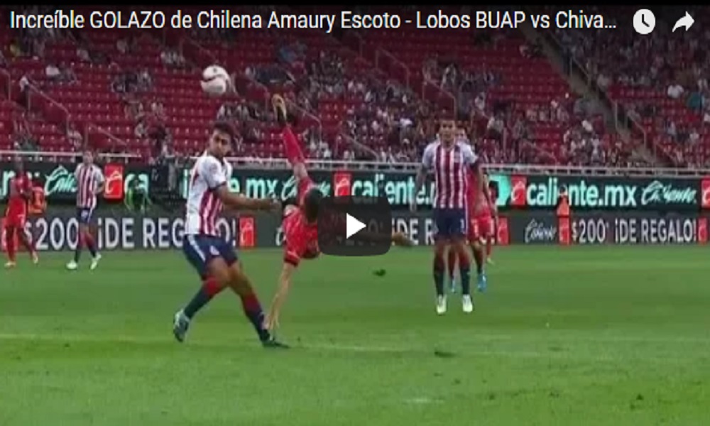 YOUTUBE Messico, gol in rovesciata dal limite dell'area