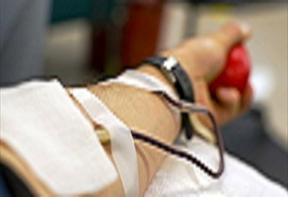 Mamma con sangue rarissimo rischia di uccidere suo feto: salvata da unico donatore in Italia