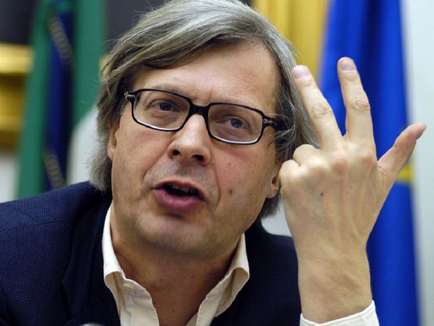 Regionali Sicilia, Vittorio Sgarbi si ritira: "Sto con Musumeci"
