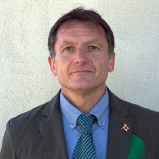 Pontida, il sindaco: tassa sui rifiuti solo per coppie gay, musulmane e protestanti