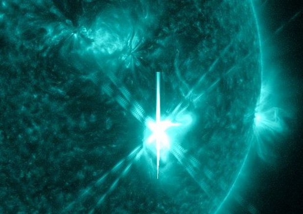 Tempesta magnetica da eruzione solare: disturbi a comunicazioni radio e Gps
