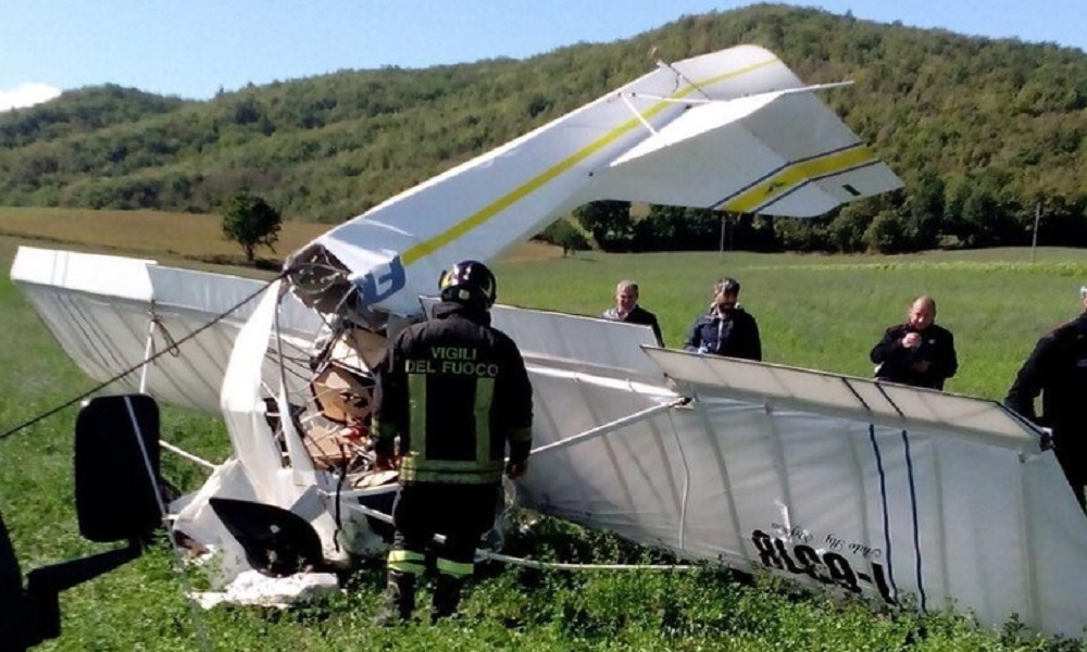 Ultraleggero si schianta ad Alessandria: muore Francesco Scuderi