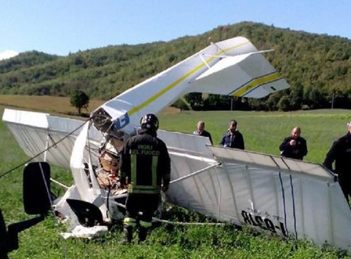 Pavullo nel Frignano: Antonio Dettori si schianta con l'ultraleggero e muore