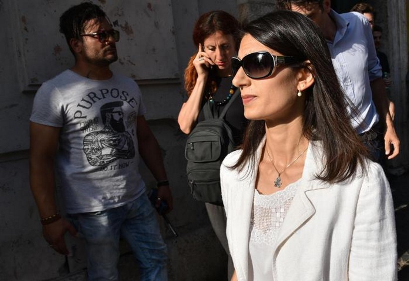 Roma, processo a Raffaele Marra: la difesa rinuncia a Virginia Raggi come testimone