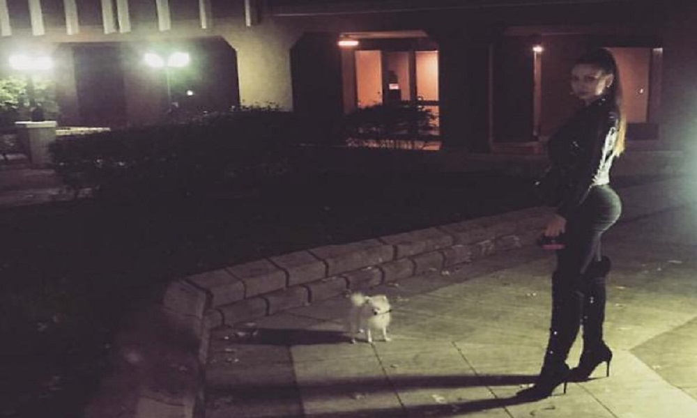 Barbora-Hroncekova-cane