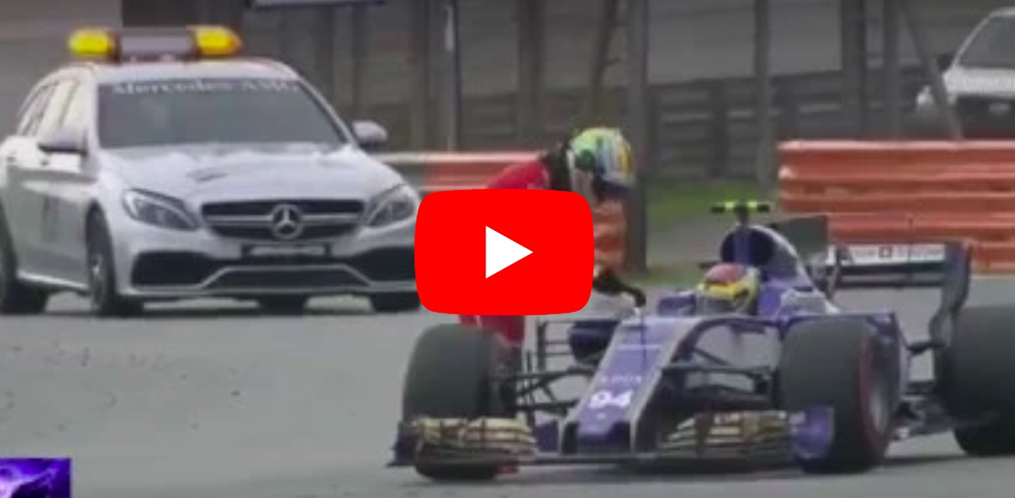 YOUTUBE Incidente Vettel-Stroll: Ferrari distrutta dopo Gp Malesia