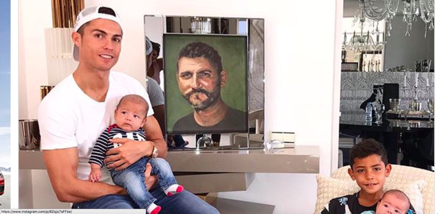 Cristiano Ronaldo omaggia il papà, il post commuove il web