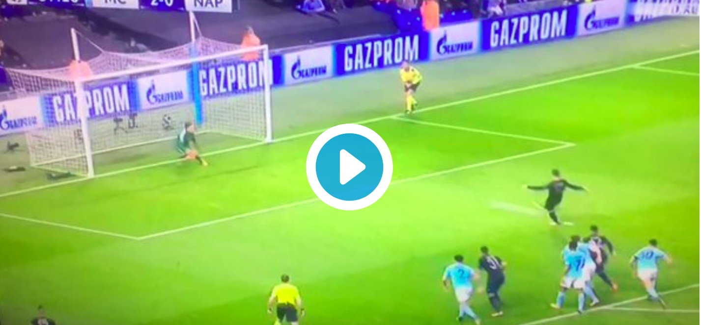 Manchester City-Napoli, video: gol di Sterling-Jesus, Mertens rigore fallito