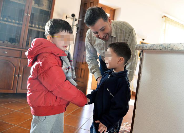 down-adozione-napoli