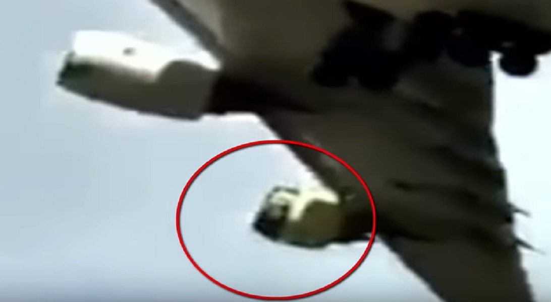 Air France, esplode motore aereo in volo: atterraggio di emergenza in Canada