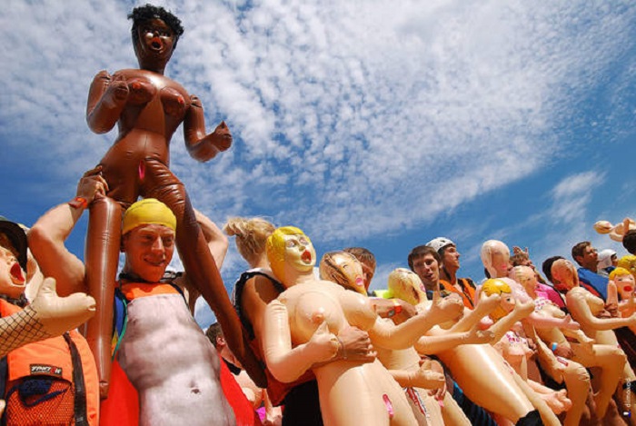 bambole-gonfiabili-ansa