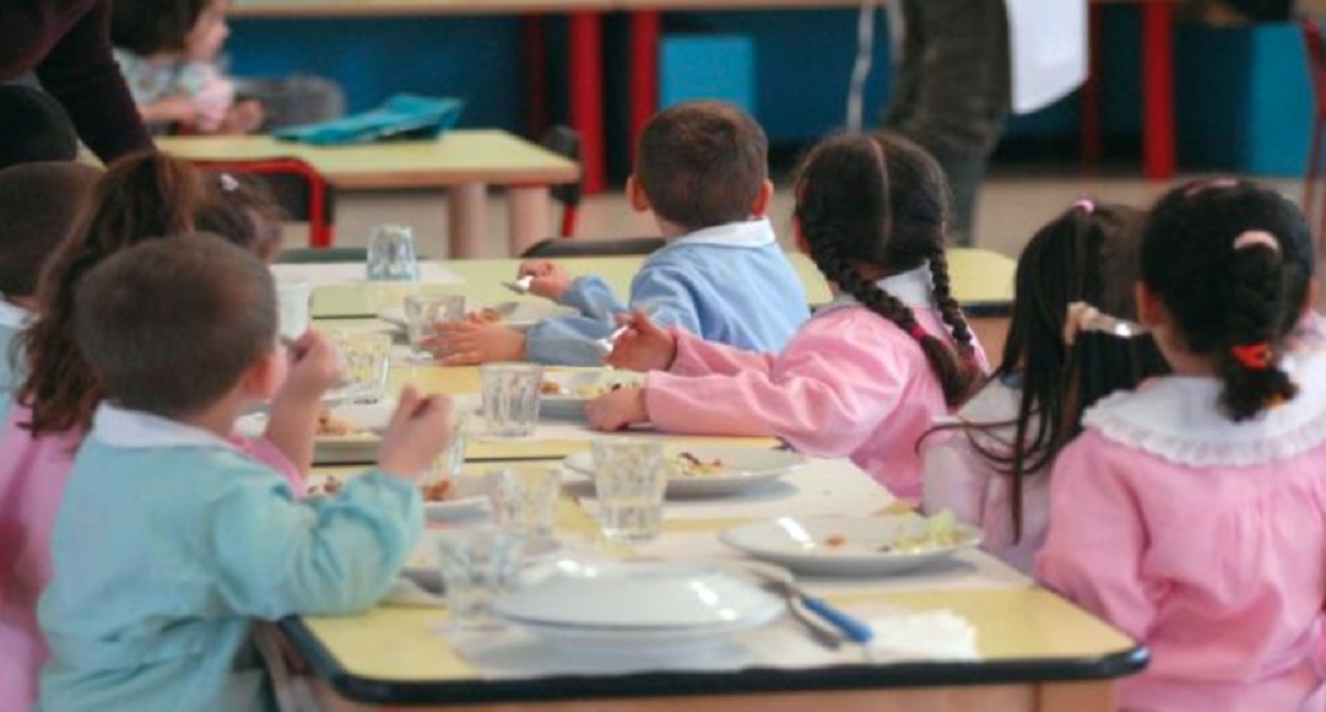 Grosseto-bimbi-esclusi-mensa