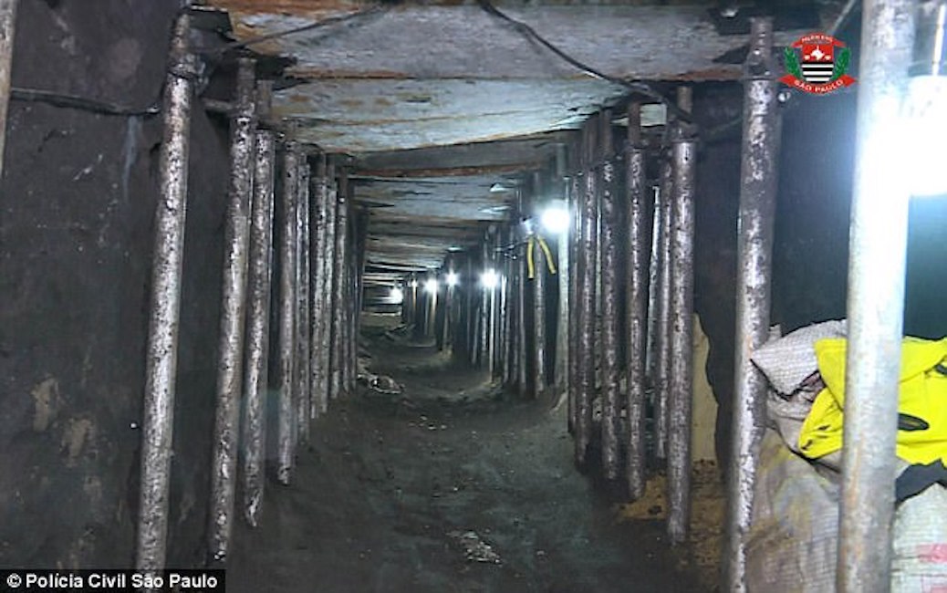 Brasile, scavano tunnel per 4 mesi fino alla banca: sventata più grande rapina di sempre01