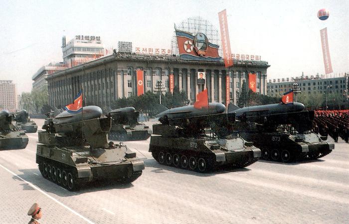 Corea del Nord sposta missili e dà dello psicopatico a Trump