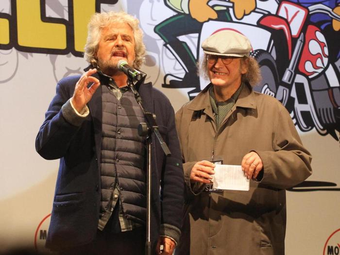 beppe-grillo-auguri