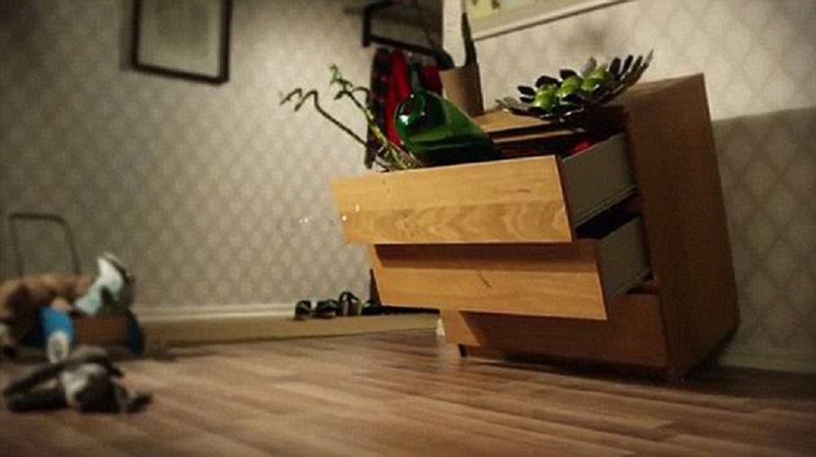 Ikea-cassettiera-Malm-killer