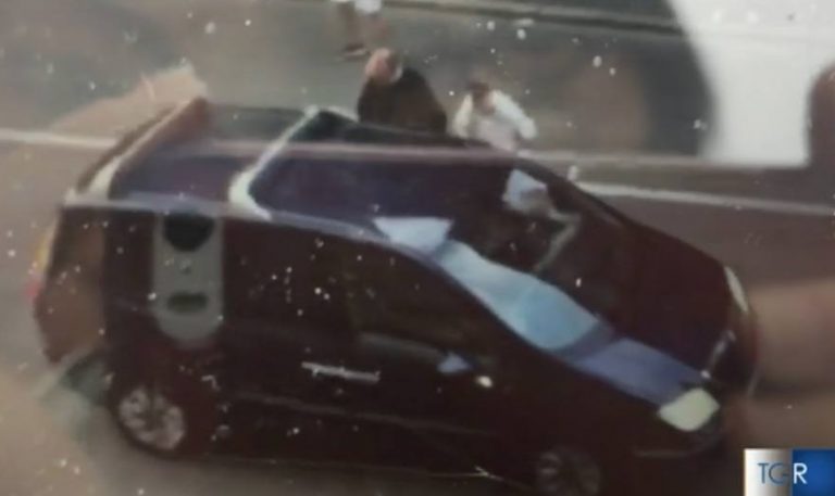 Milano, finto tassista Ncc arrestato per stupro torna libero. Pm: "Rapporto consensuale"