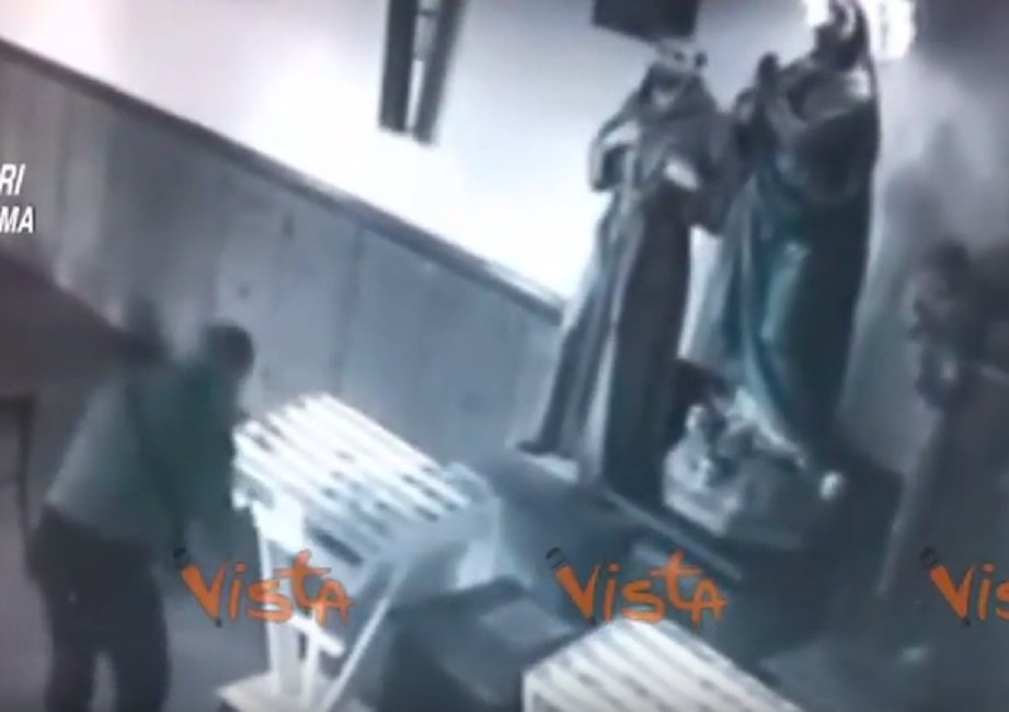 offerte_chiesa-roma-ladri