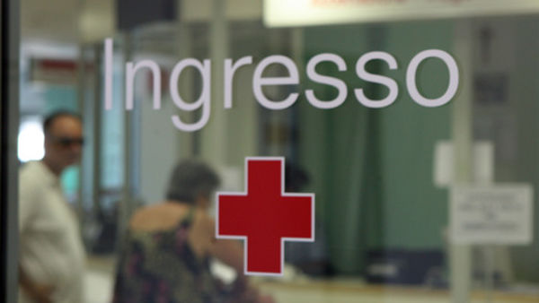 Napoli, bimbo di due anni muore dopo avere mangiato latte con i biscotti