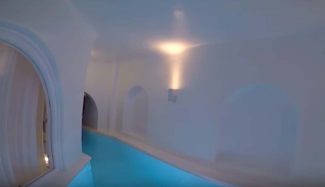 camera_albergo_piscina_santorini