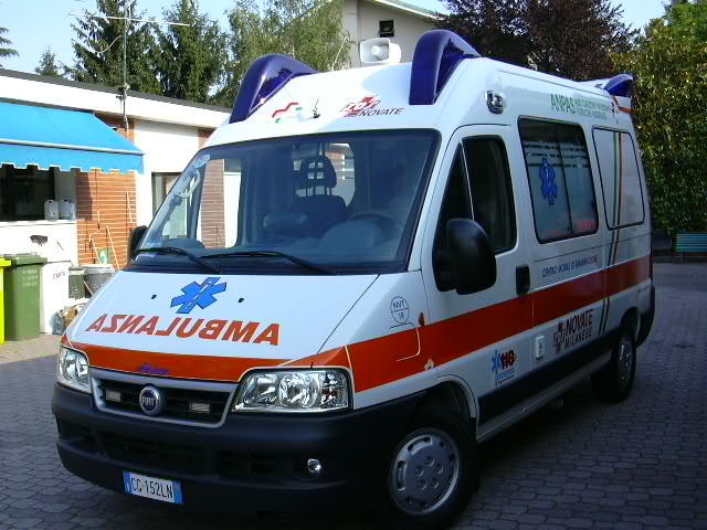 ambulanza-ostuni-cacciatore