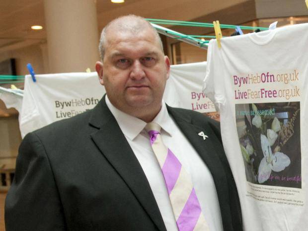 Carl-Sargeant-suicida