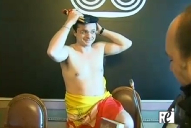 cateno-de-luca-spogliarello