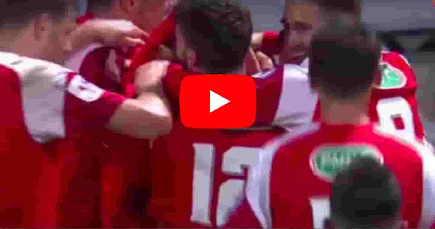 cucchiaio-totti-nimes