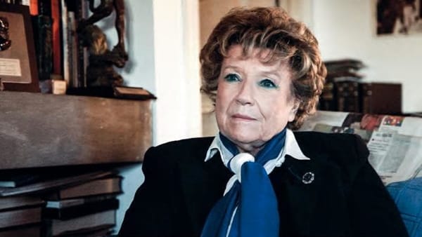 Dacia-Maraini-scippata