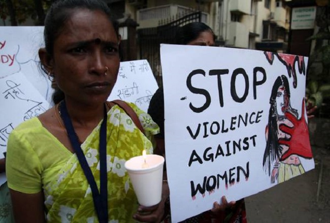 india-stupro-ragazza-uccisa